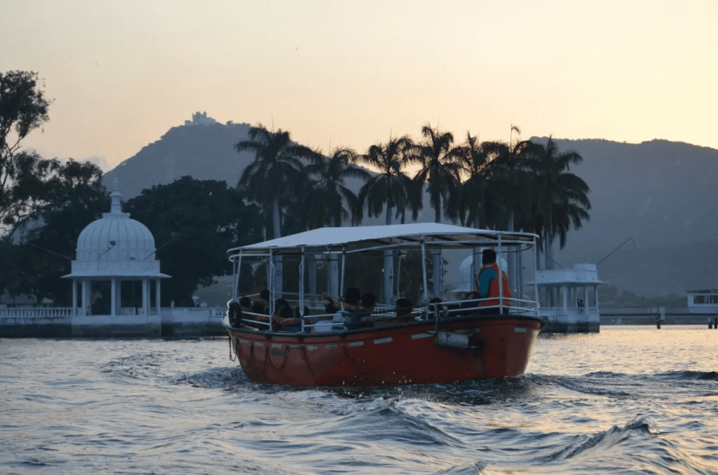 Fateh Sagar Lake