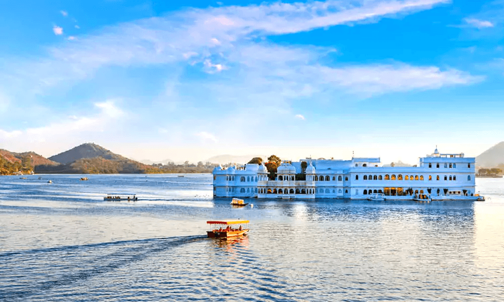 Lake Pichola Boat Ride